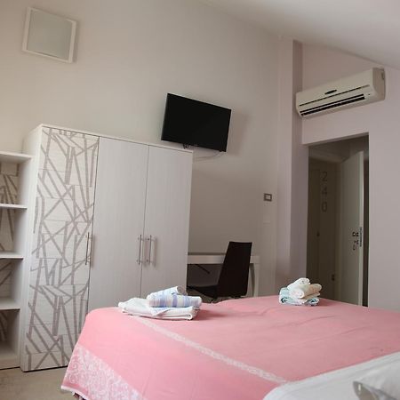 Hotel Silver Rimini Dış mekan fotoğraf