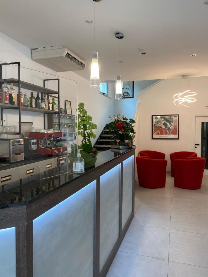 Hotel Silver Rimini Dış mekan fotoğraf
