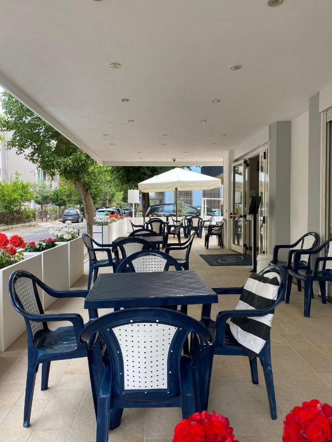Hotel Silver Rimini Dış mekan fotoğraf