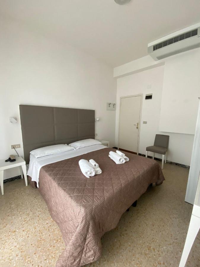 Hotel Silver Rimini Dış mekan fotoğraf