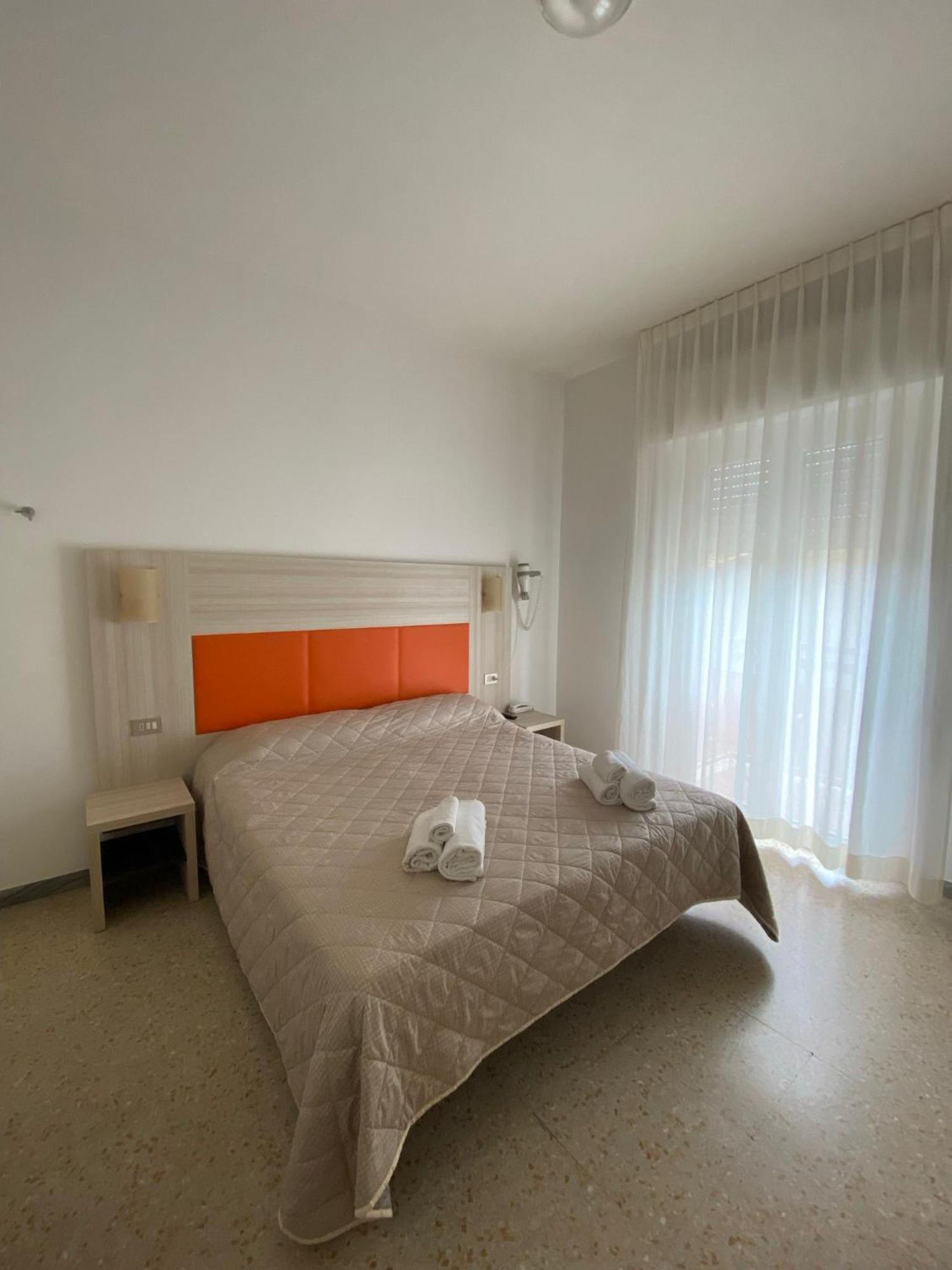 Hotel Silver Rimini Dış mekan fotoğraf